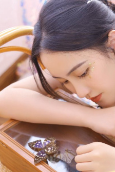 水色站
